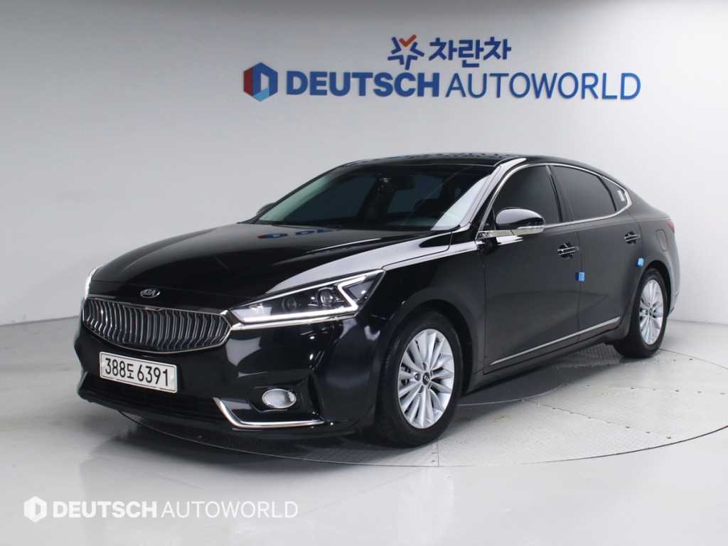 KIA K7