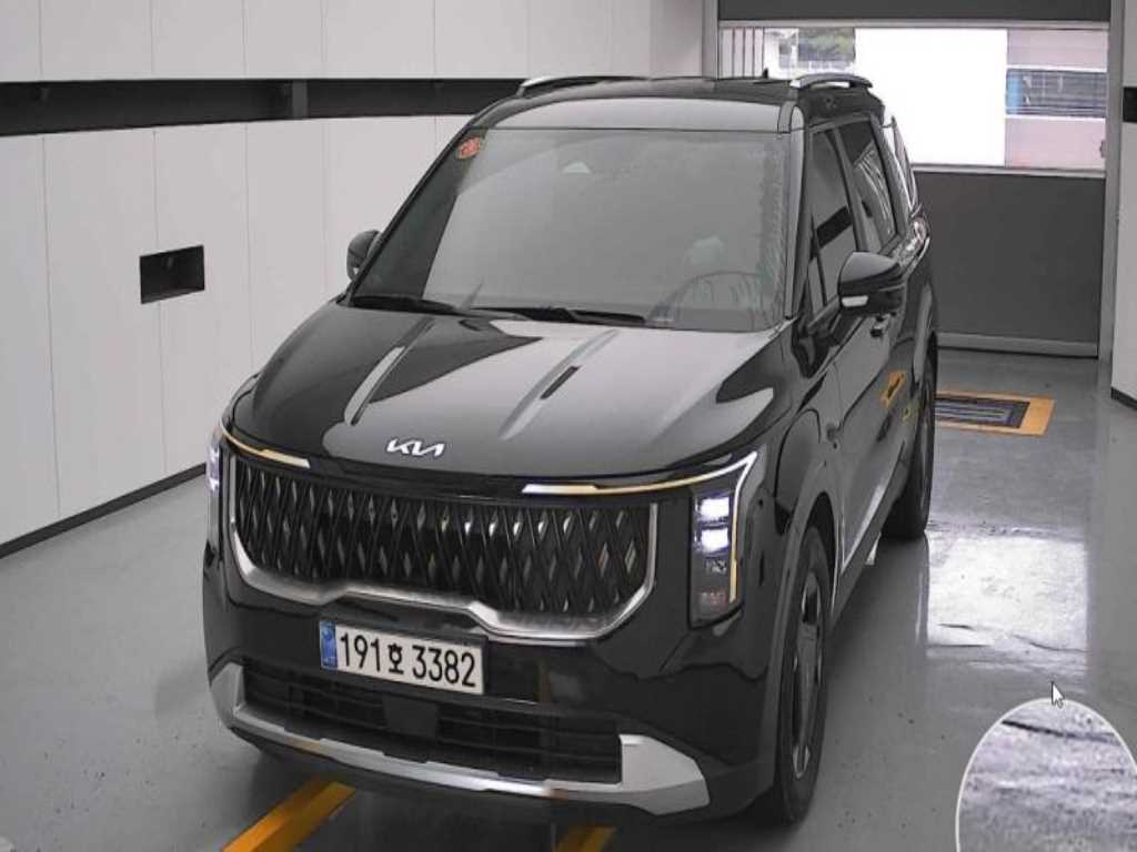 KIA Carnival 2024 — Zona Franca Iquique