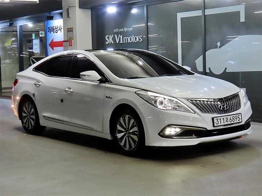 HYUNDAI Grandeur