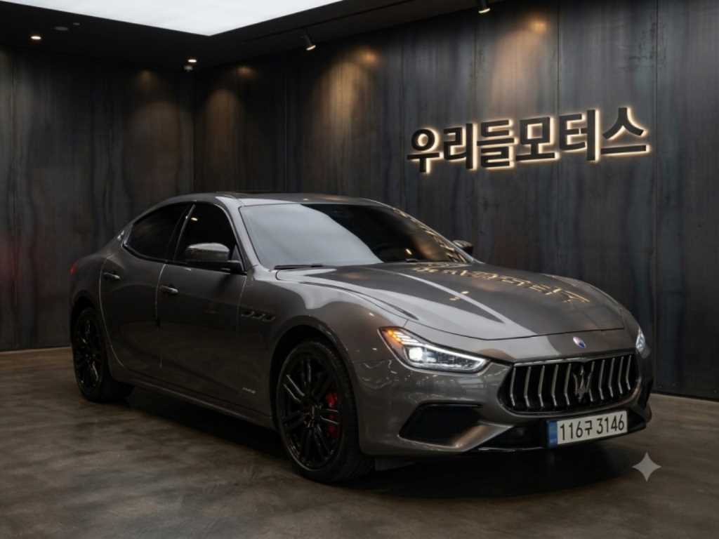 Maserati Ghibli