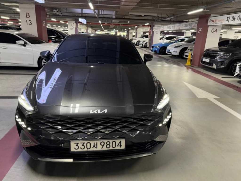 KIA K8 2022 — Zona Franca Iquique