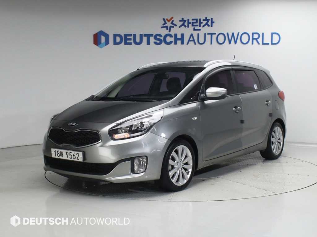 KIA Carens