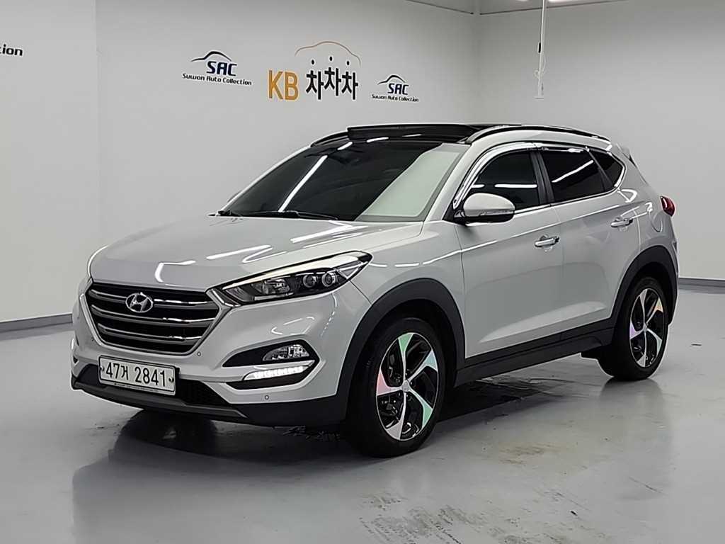 HYUNDAI Tucson 2015 — Zona Franca Iquique