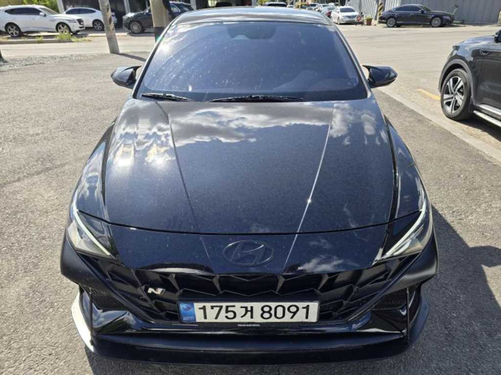 HYUNDAI Avante