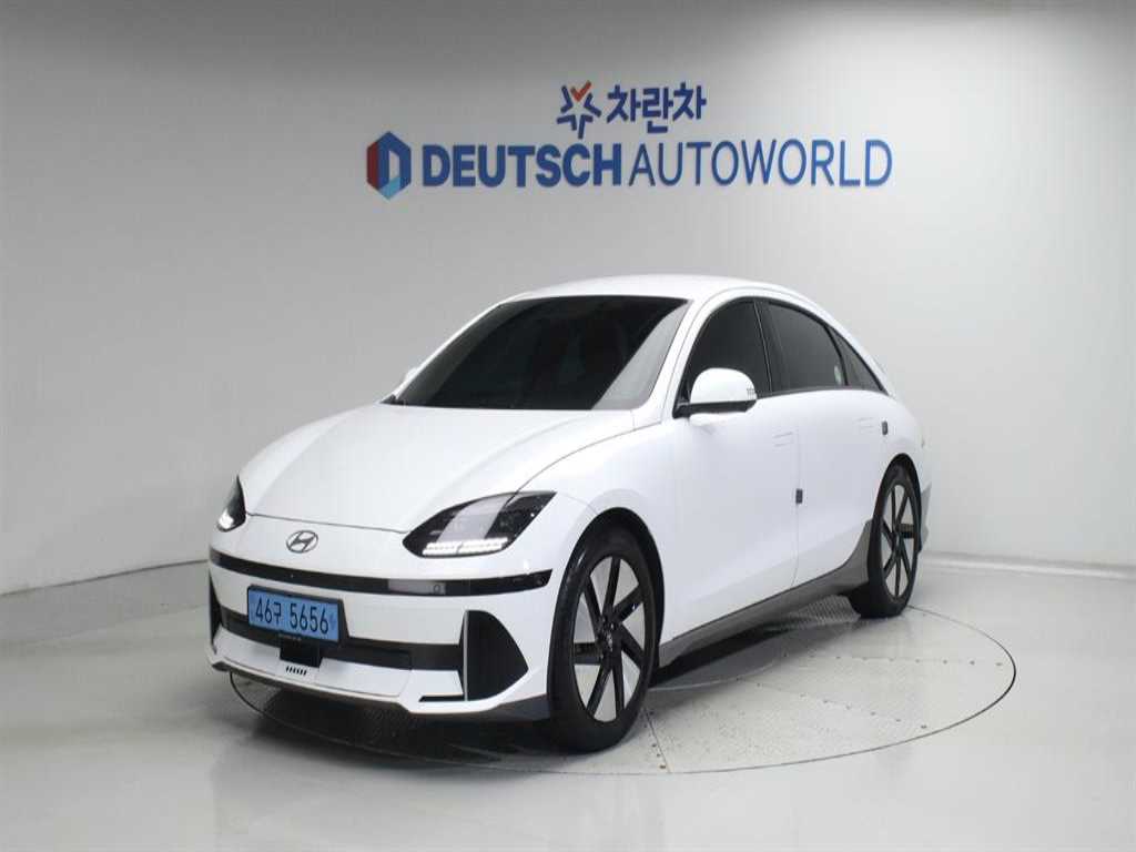 HYUNDAI Ioniq 6