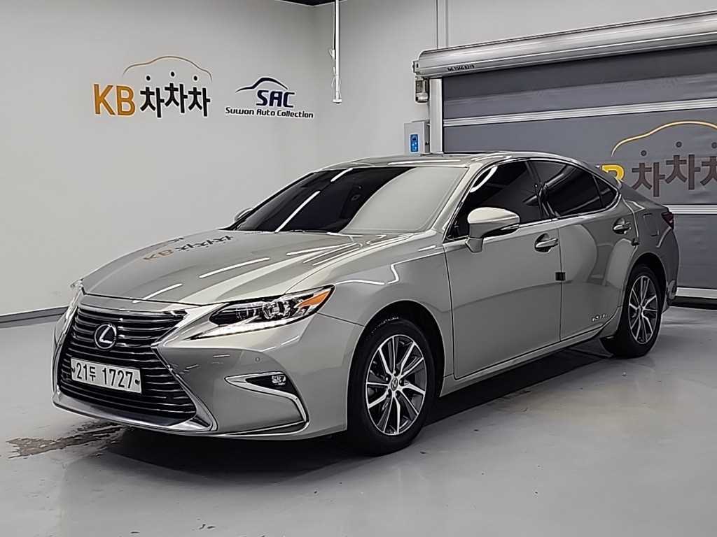Lexus ES Supreme
