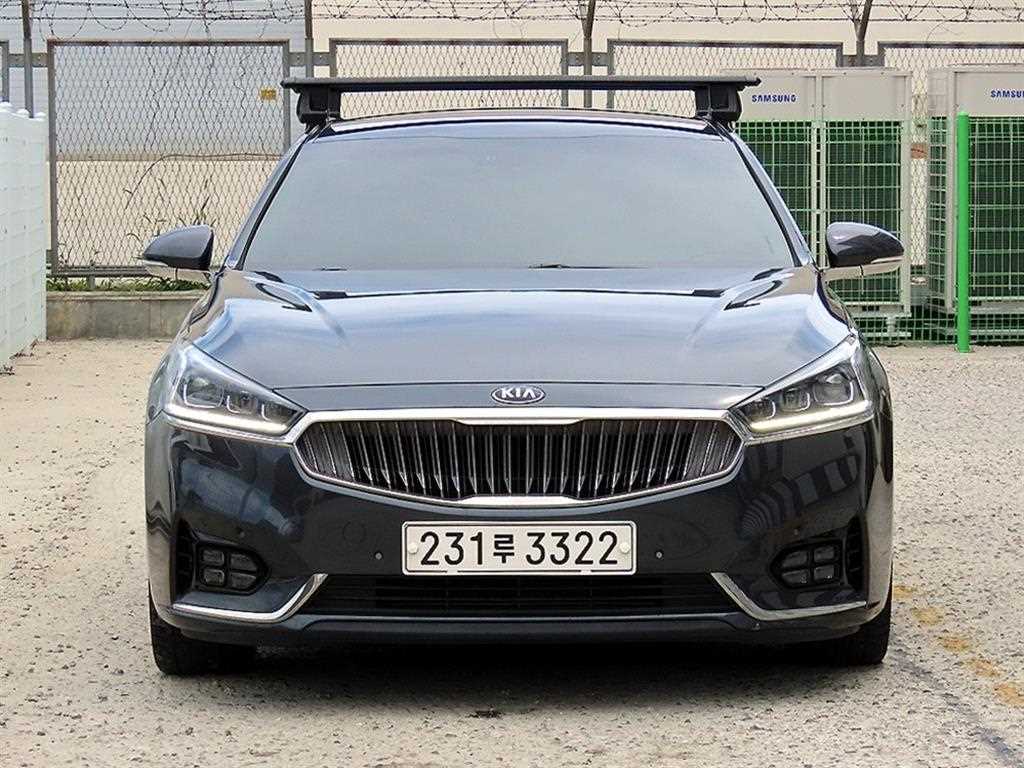 KIA K7