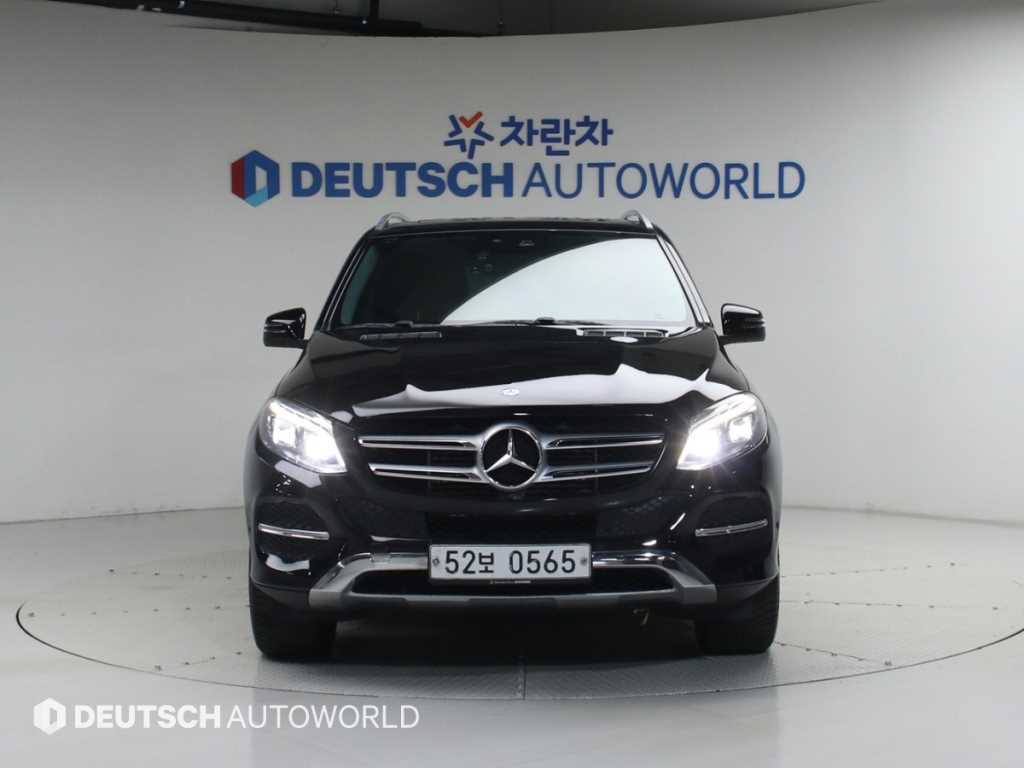 Mercedes Benz GLE Class