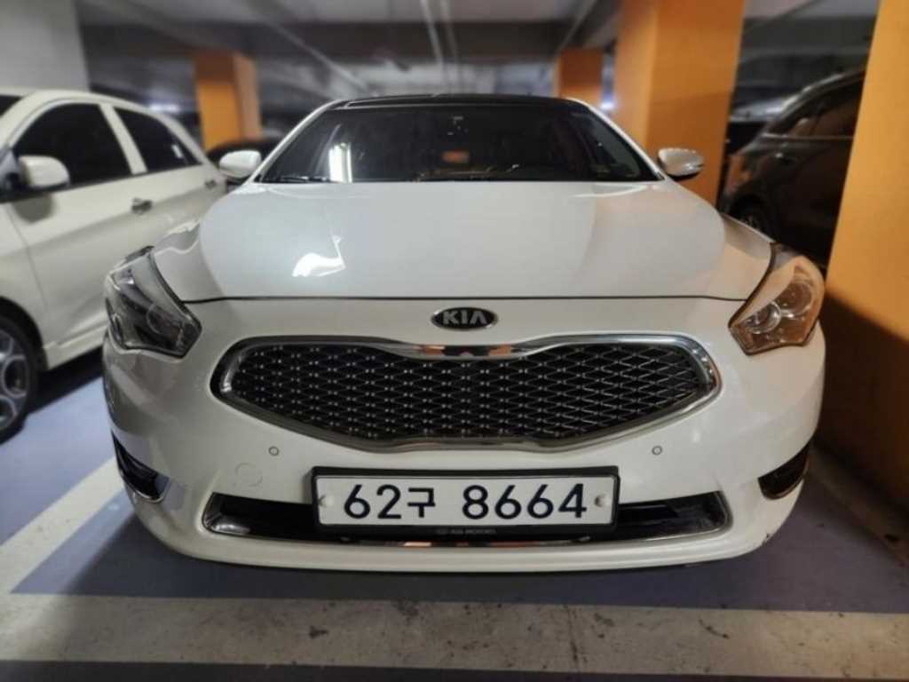 KIA K7