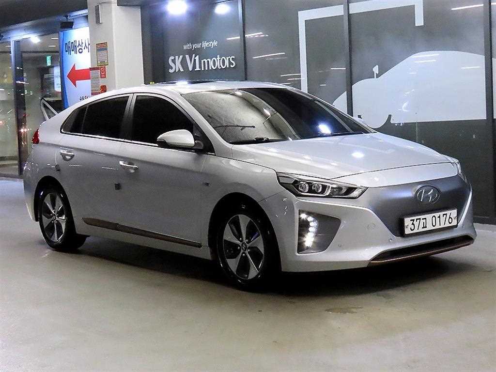 HYUNDAI Ioniq