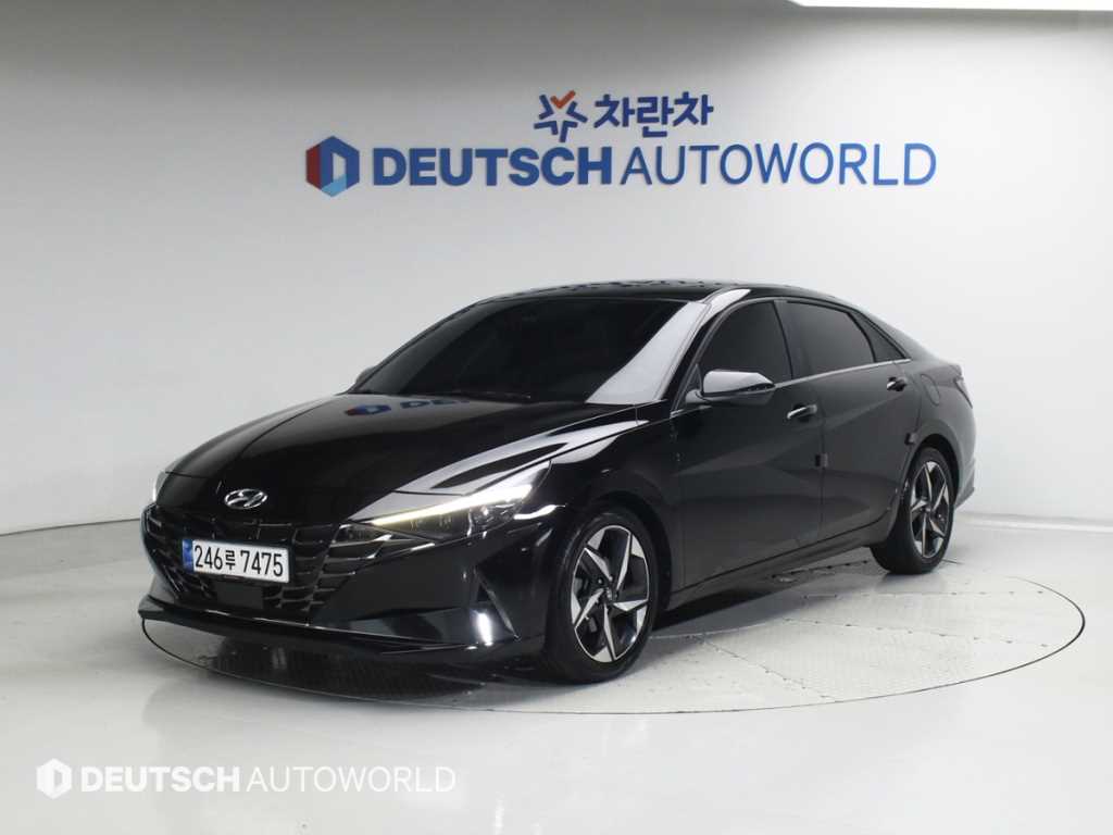 HYUNDAI Avante
