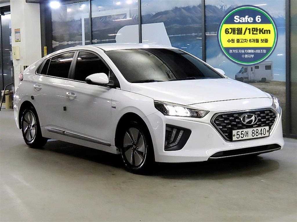 HYUNDAI Ioniq