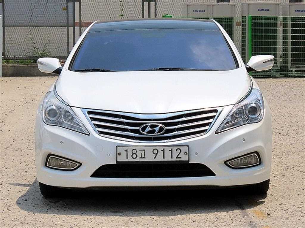HYUNDAI Grandeur