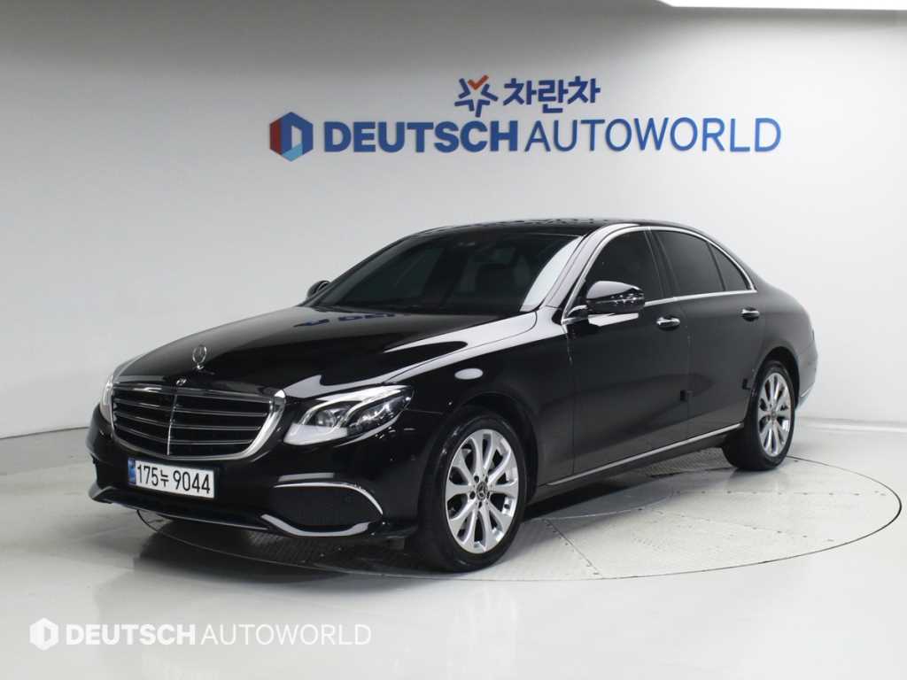 Mercedes Benz E class