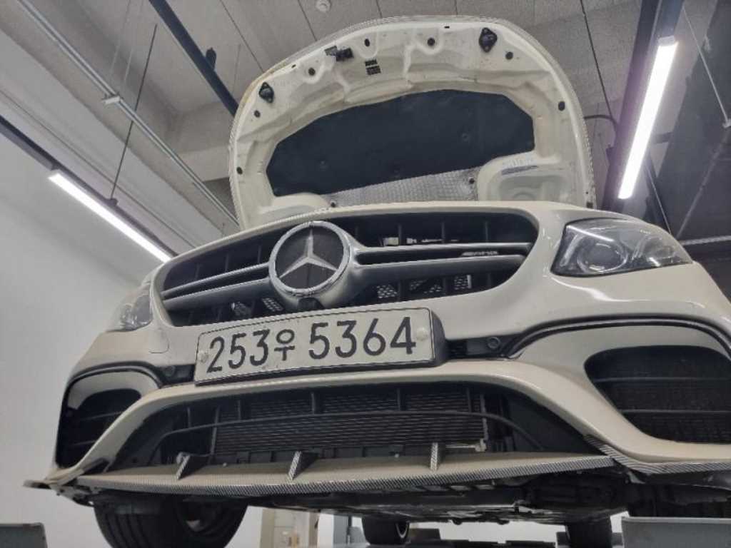 Mercedes Benz E class