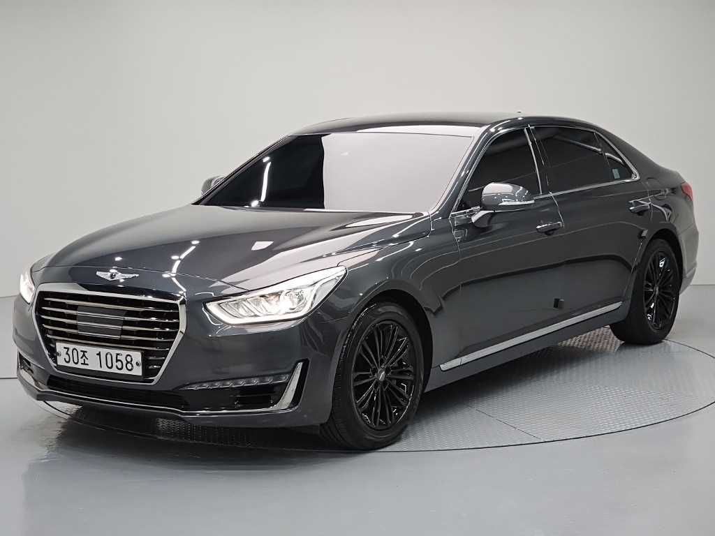 Genesis EQ900