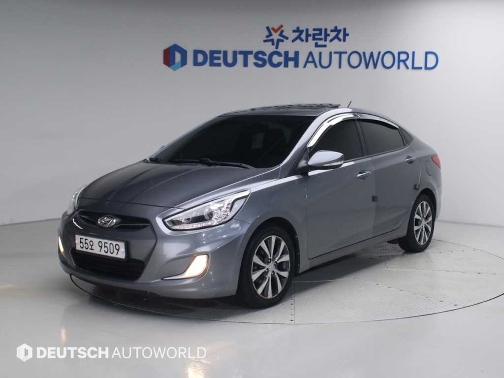 HYUNDAI Accent