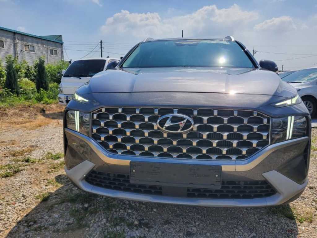 HYUNDAI Santa Fe 2022 — Zona Franca Iquique