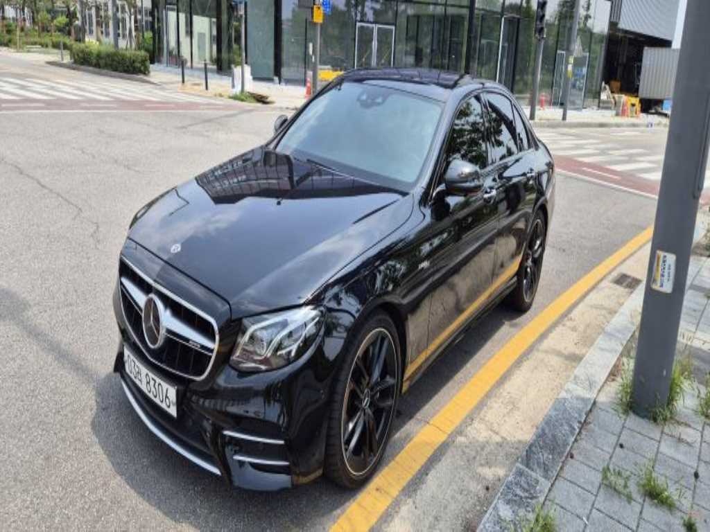 Mercedes Benz E class