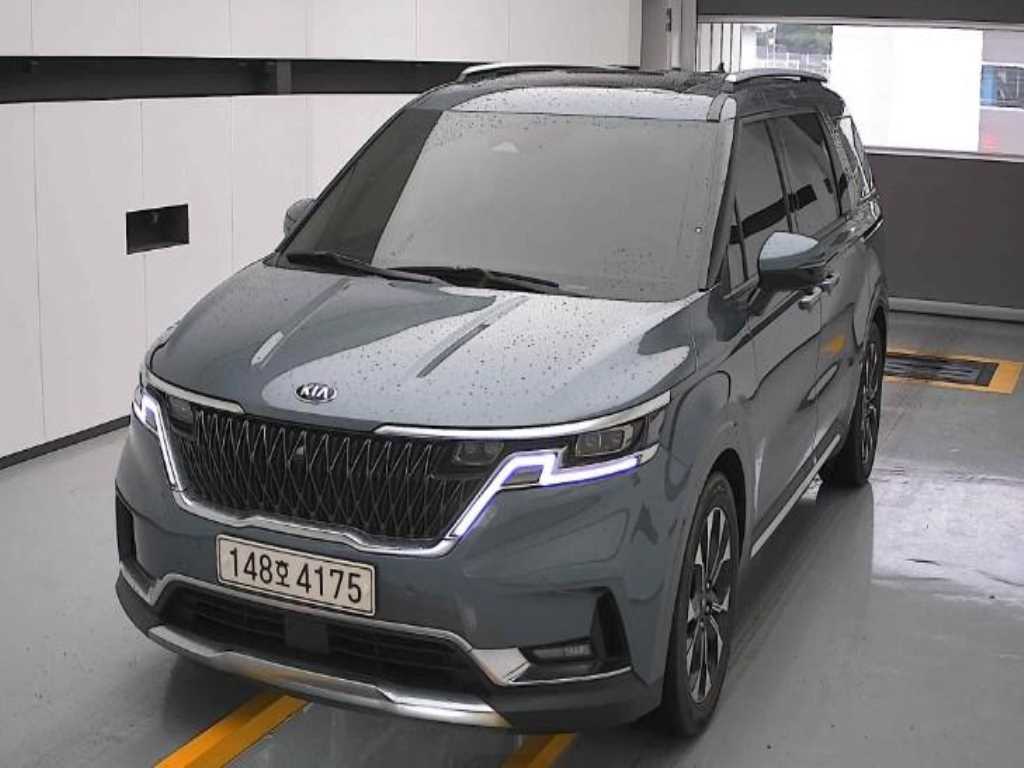 KIA Carnival 2021 — Zona Franca Iquique