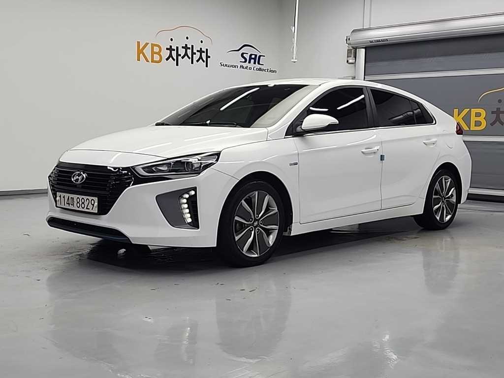 HYUNDAI Ioniq