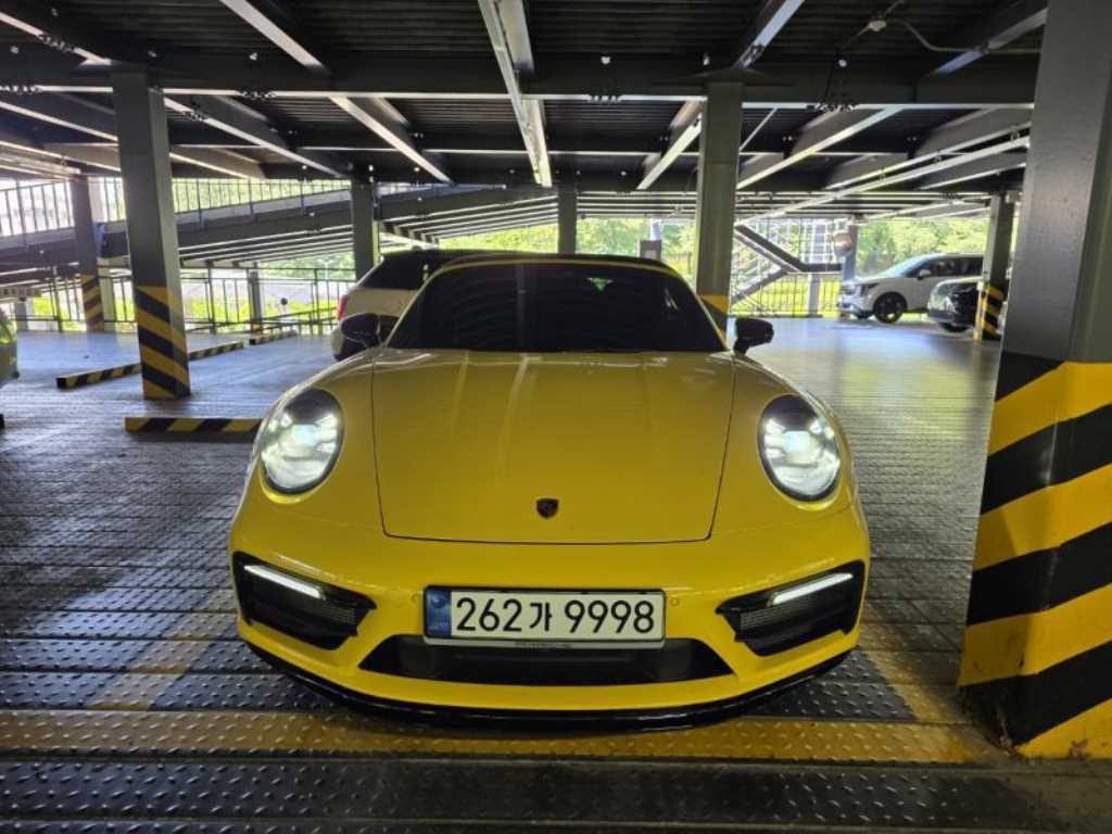 Porsche 911 2024 — Zona Franca Iquique