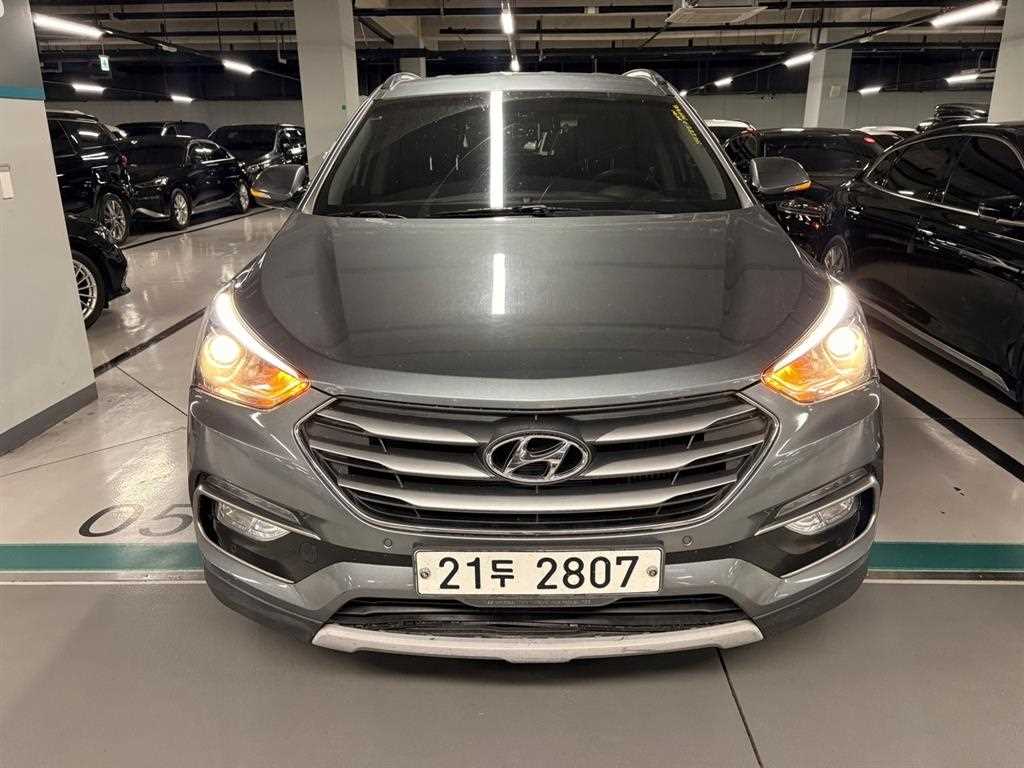 HYUNDAI Santa Fe 2017 — Zona Franca Iquique