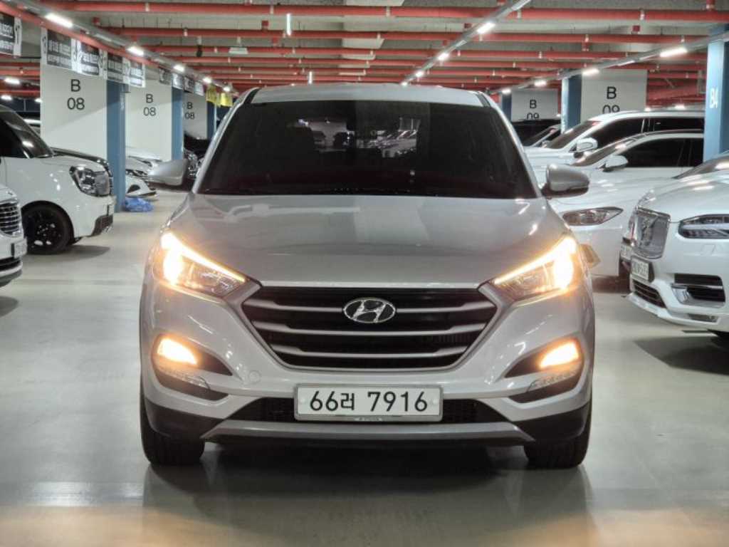 HYUNDAI Tucson 2015 — Zona Franca Iquique