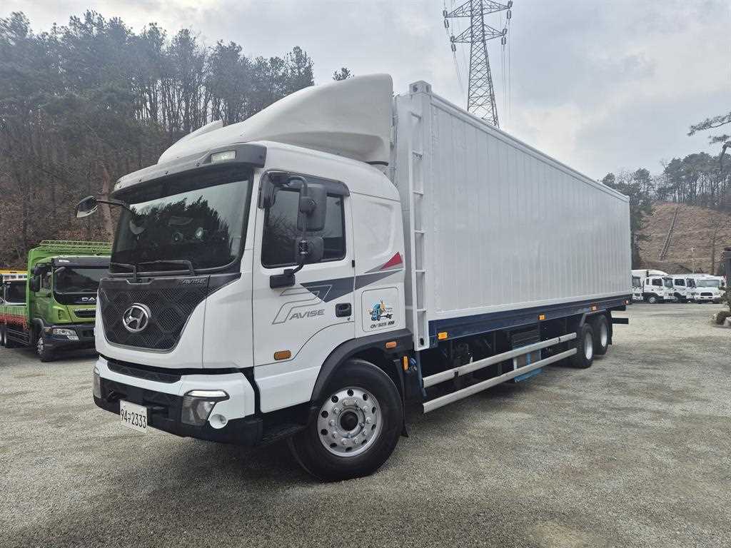 medium and large cargo truck Top
