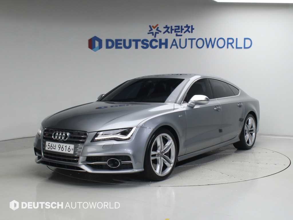 Audi S7
