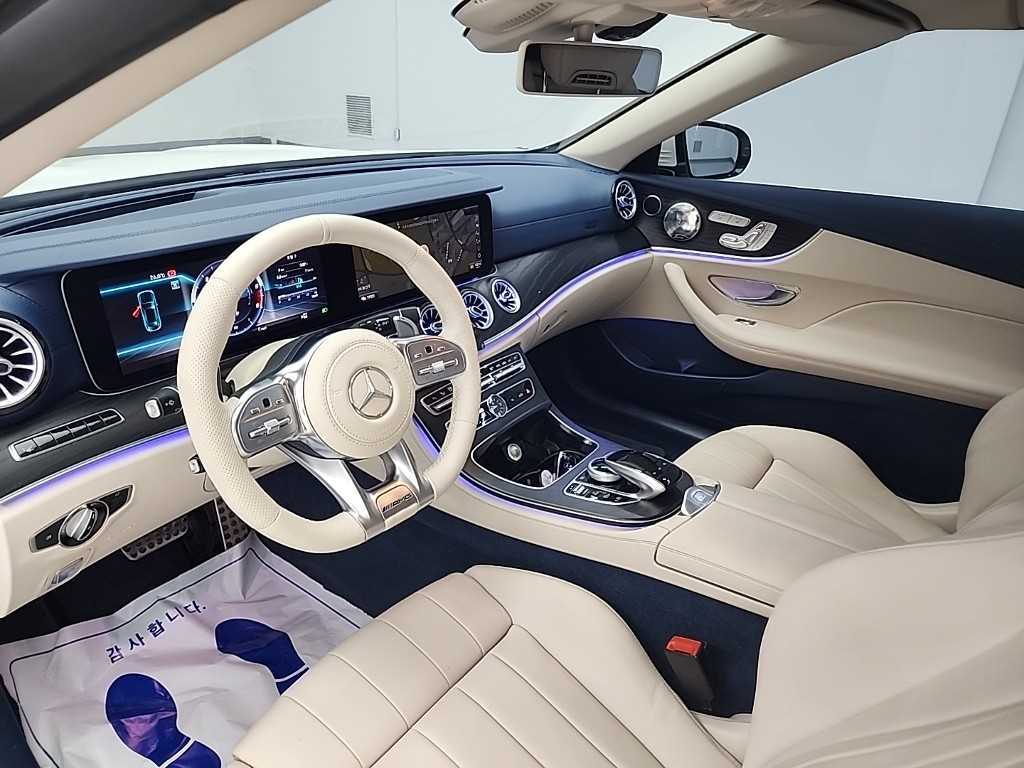 Mercedes Benz E class