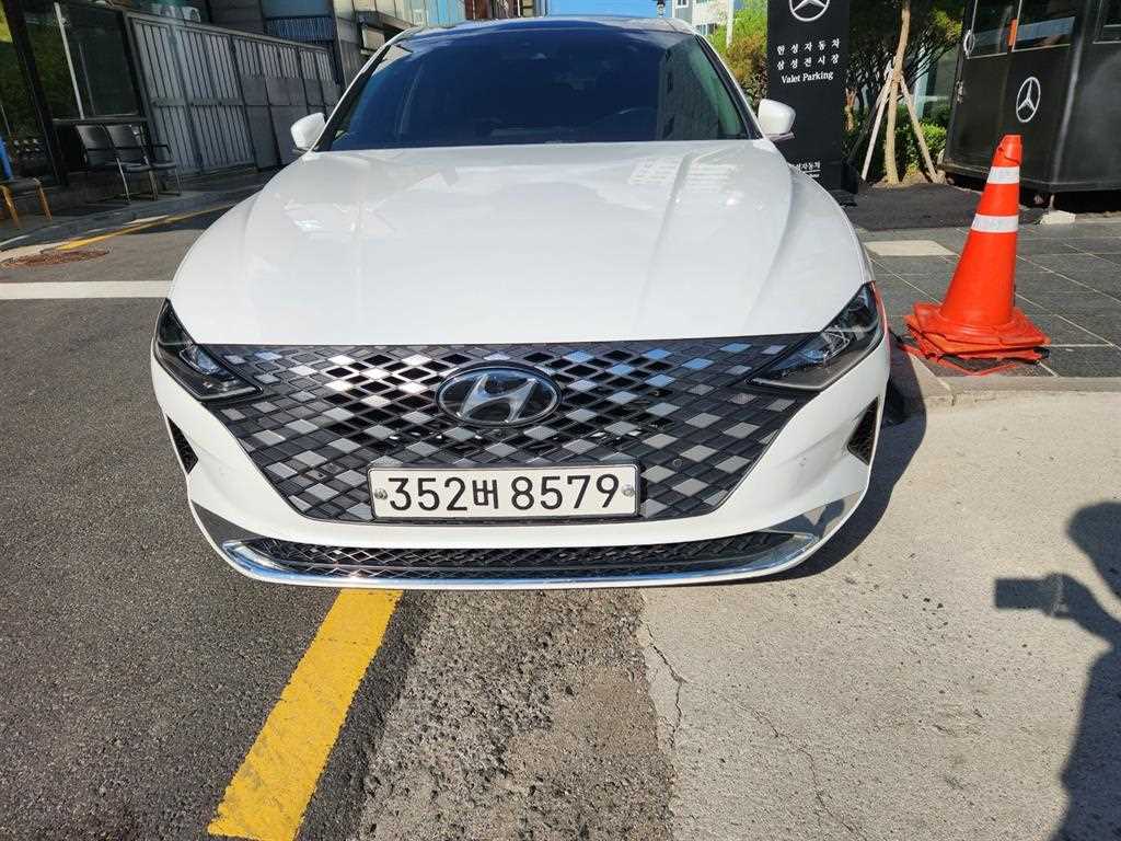 HYUNDAI Grandeur 2020 — Zona Franca Iquique