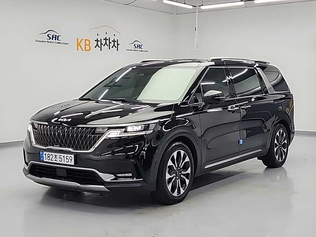 KIA Carnival 2022 — Zona Franca Iquique