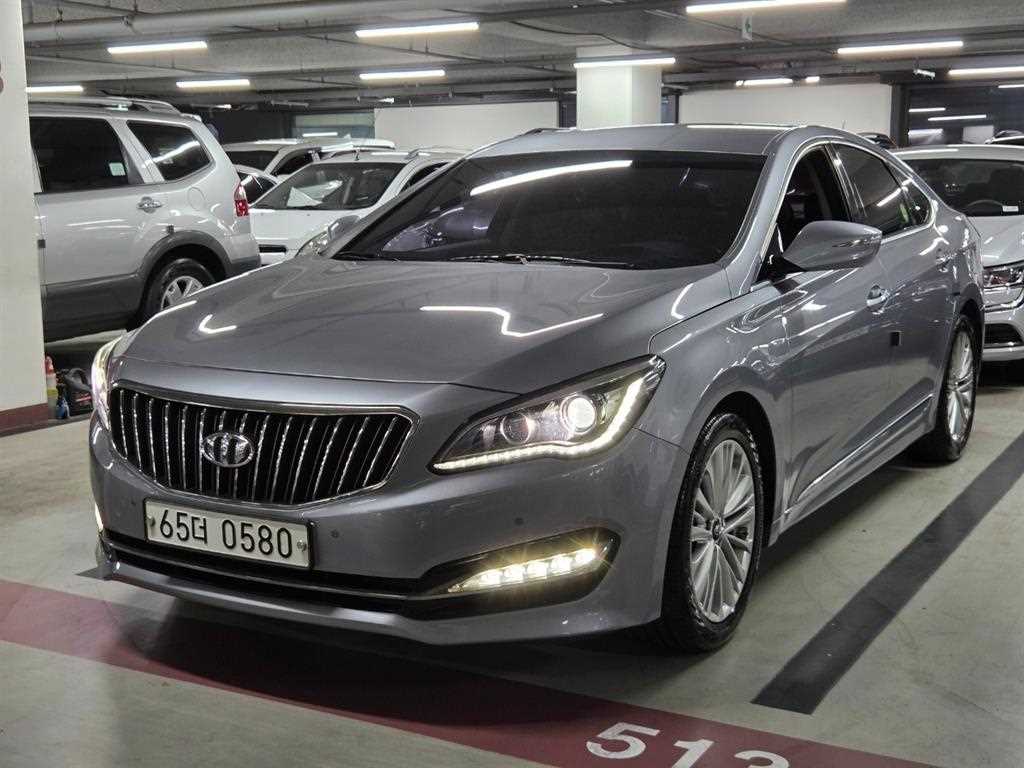 HYUNDAI Aslan