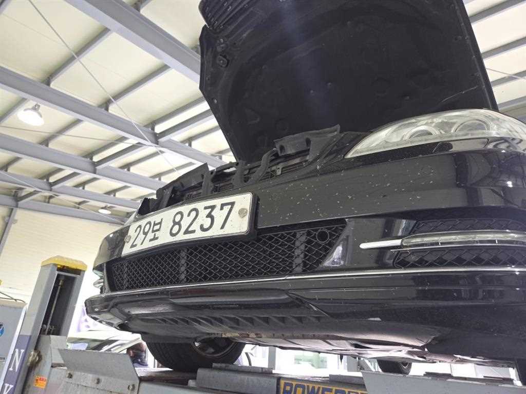 Mercedes Benz S Class 2013 — Zona Franca Iquique