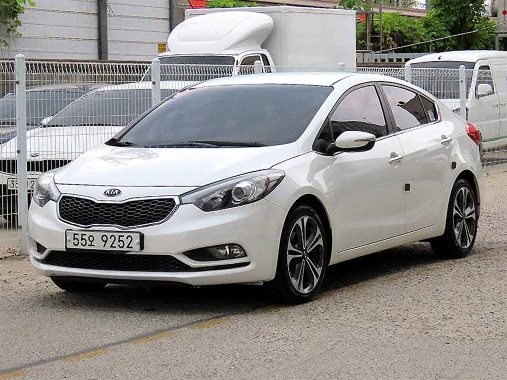 KIA K3