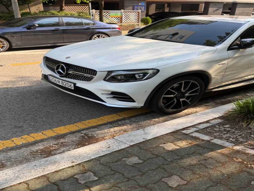 Mercedes Benz GLC Class