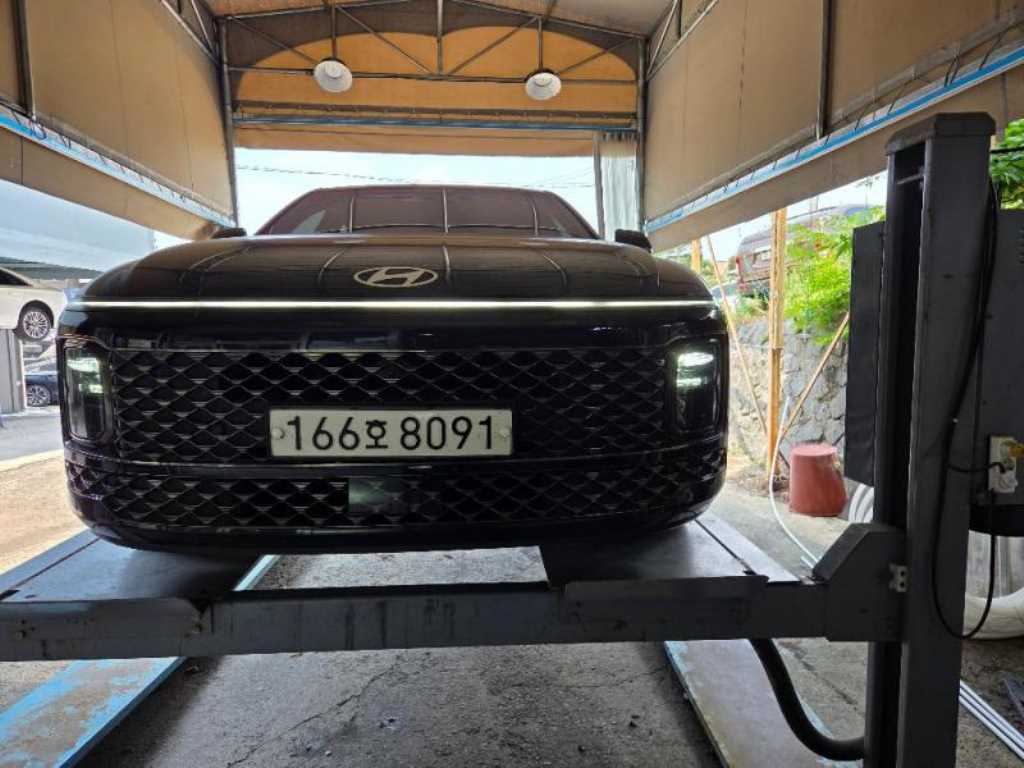 HYUNDAI Grandeur 2023 — Zona Franca Iquique