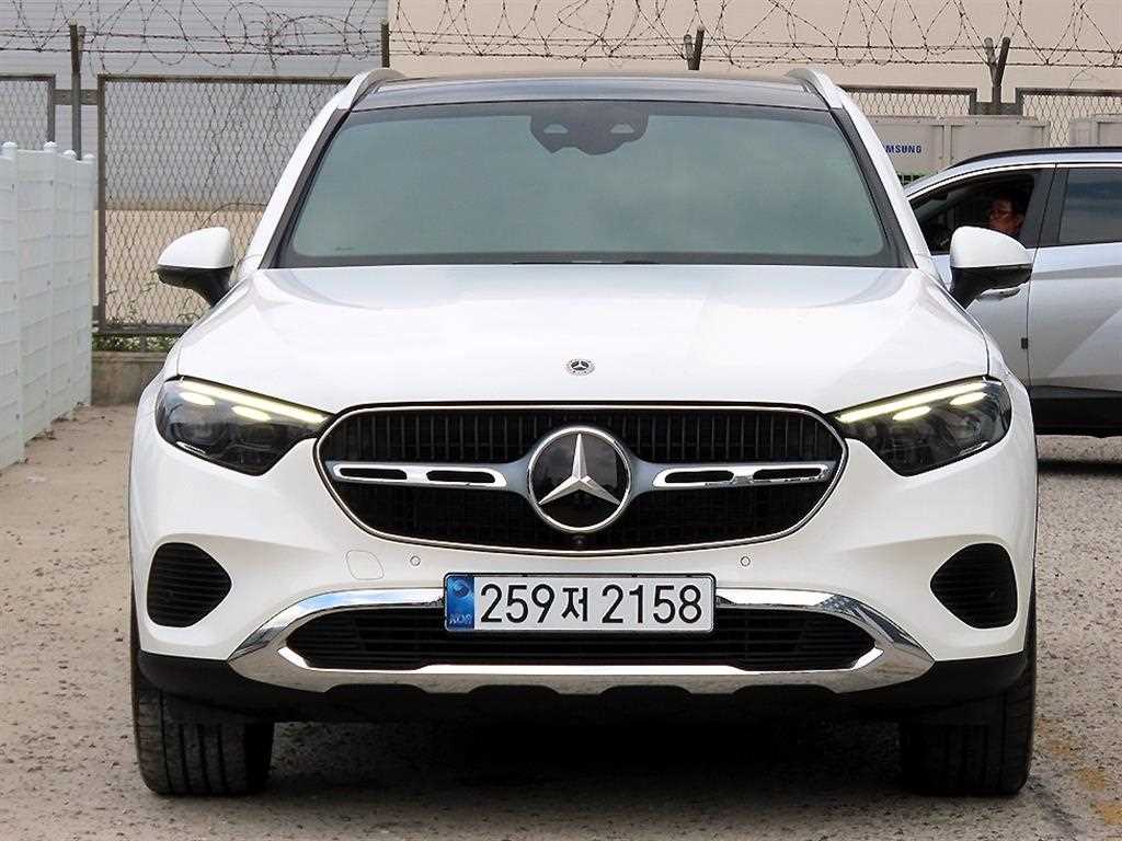 Mercedes Benz GLC Class