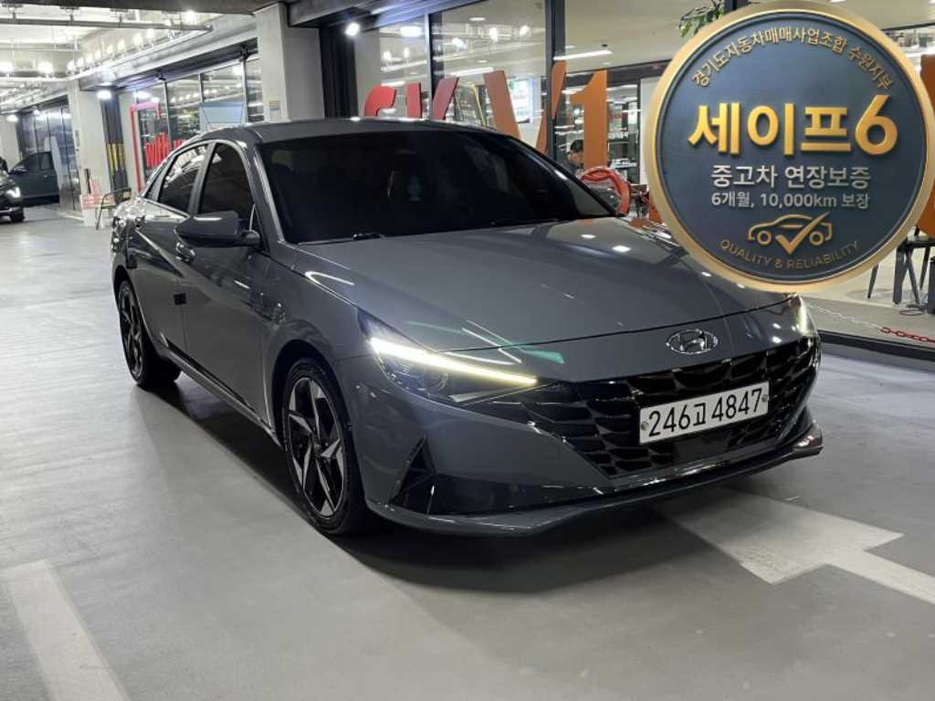 HYUNDAI Avante