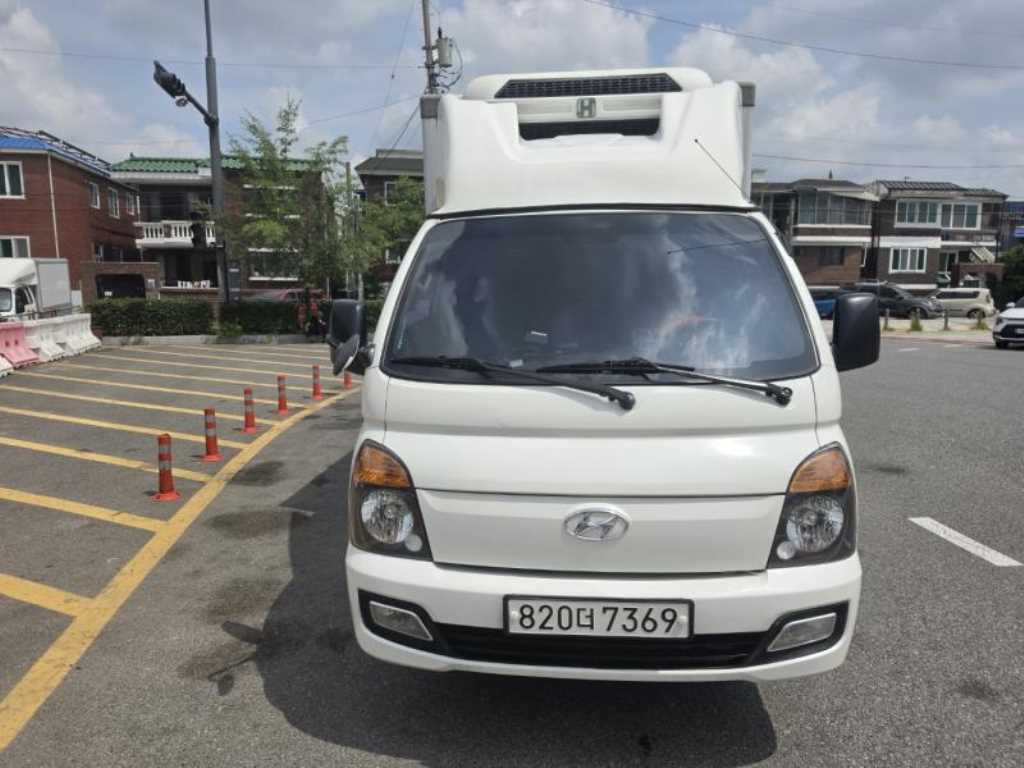 Small Truck Cargo (small)