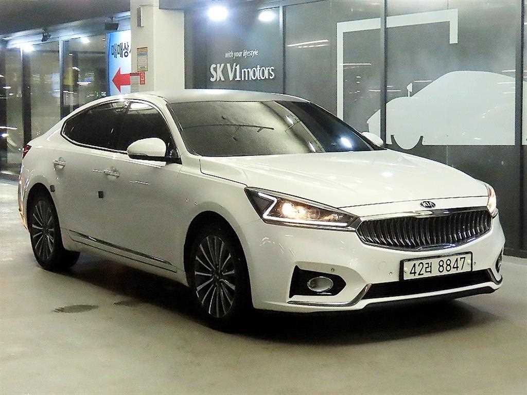 KIA K7