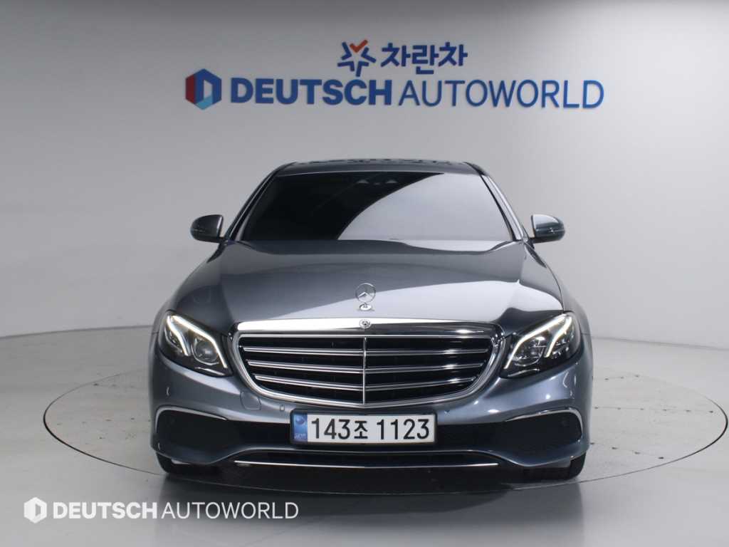 Mercedes Benz E class
