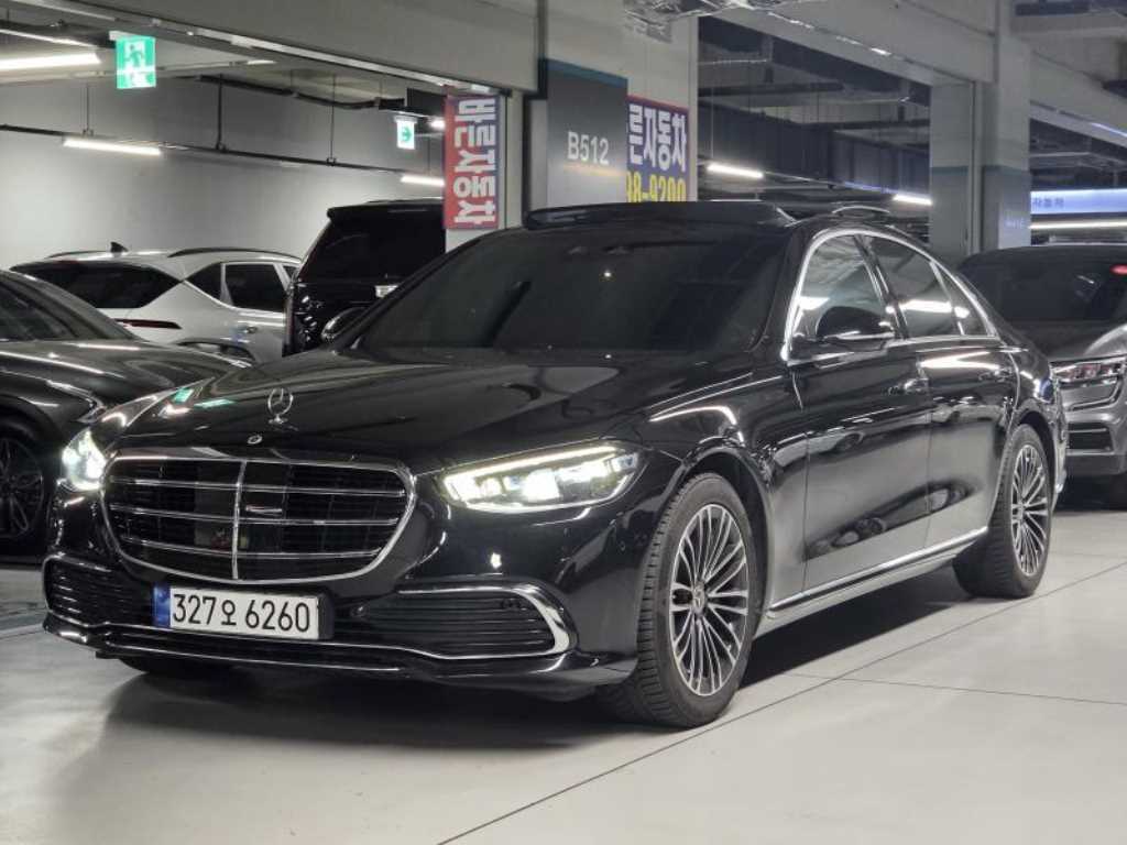 Mercedes Benz S Class 2023 — Zona Franca Iquique