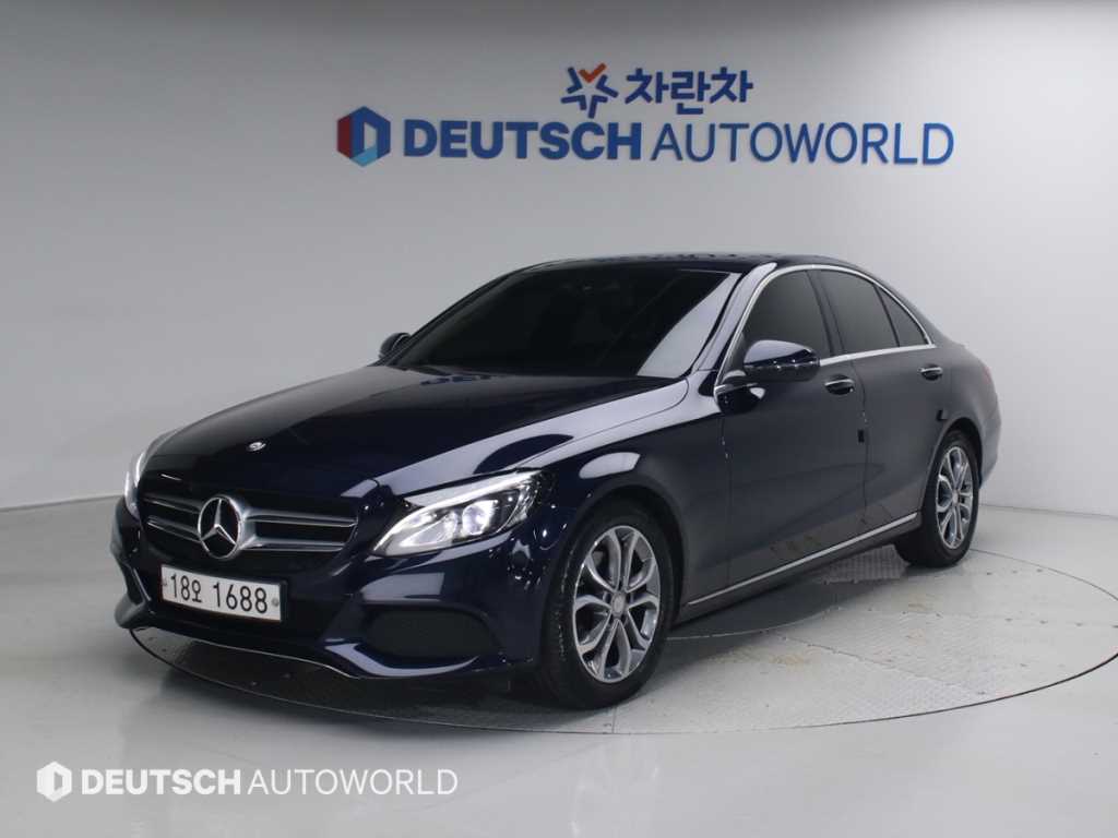 Mercedes Benz C Class 2016 — Zona Franca Iquique