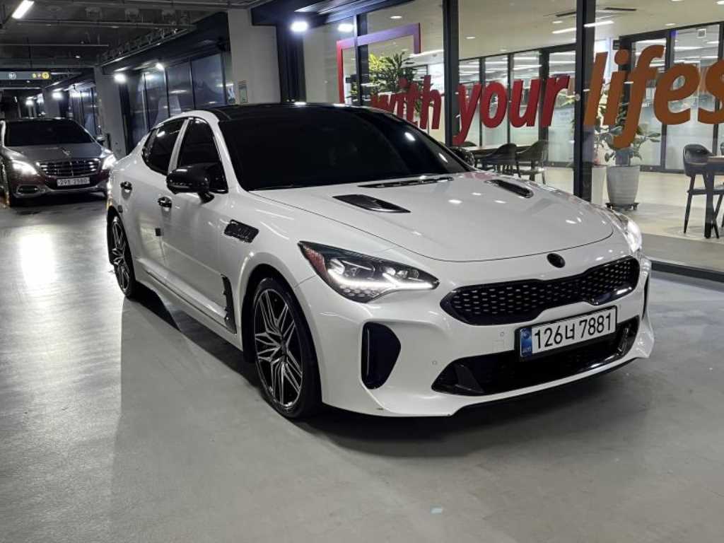 KIA Stinger 2020 — Zona Franca Iquique