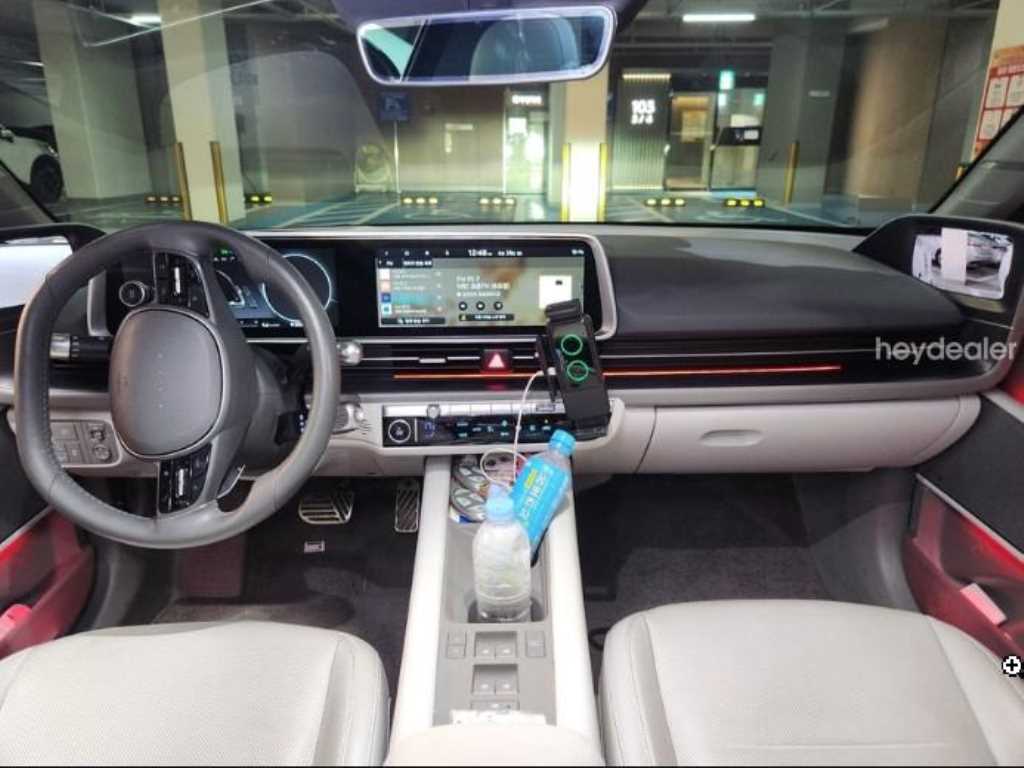 HYUNDAI Ioniq 6