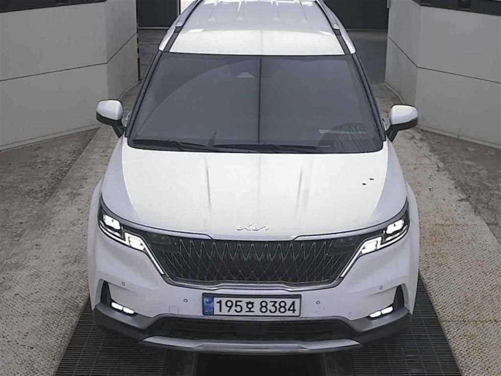 KIA Carnival 2023 — Zona Franca Iquique