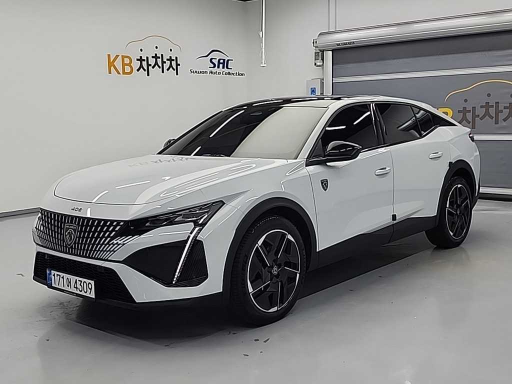 Peugeot 408