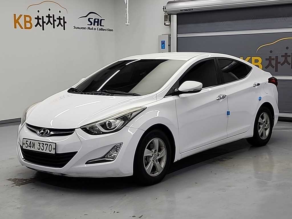 HYUNDAI Avante